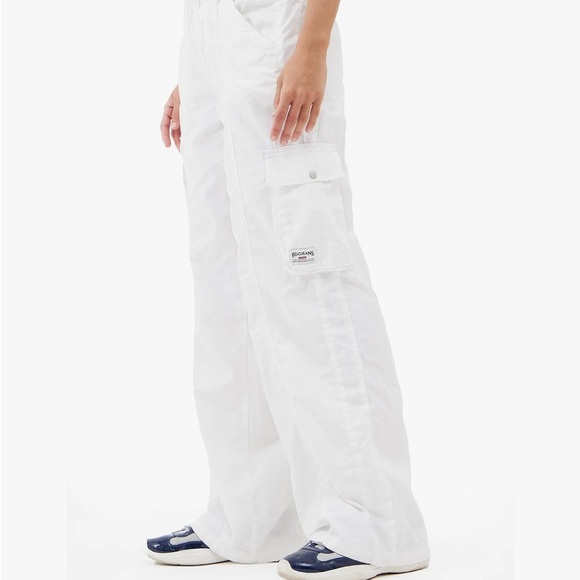 BDG Mid/Low Rise Cargos - Picture 3 of 16